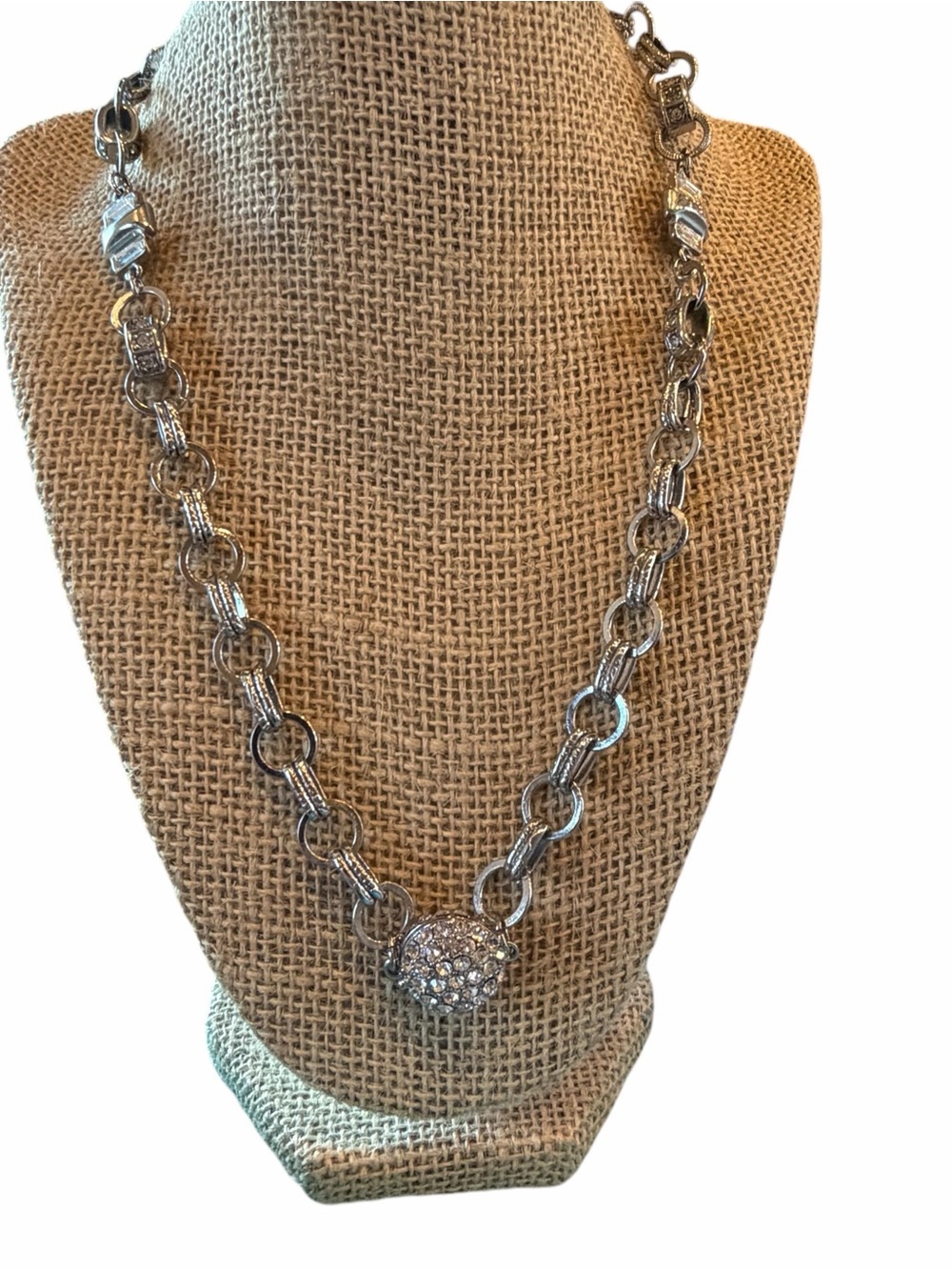 WHBM Magnetic Closure Chunky Silver Tone Crystal Necklace